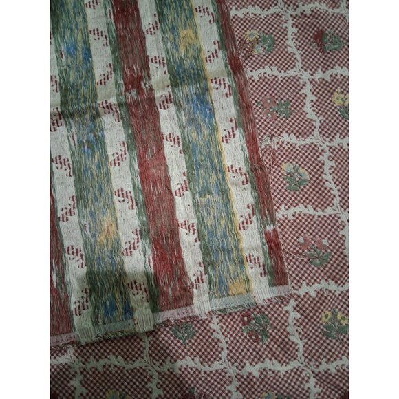 Vintage Gingham Floral Woven And Embroidered Fabric 1 Plus Yards - Picture 5 of 6
